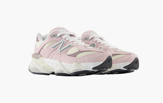 9060 GS "Pink White"