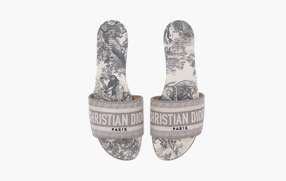 Dway Slide WMNS "Gray Embroidered Cotton and Toile de Jouy Motif"
