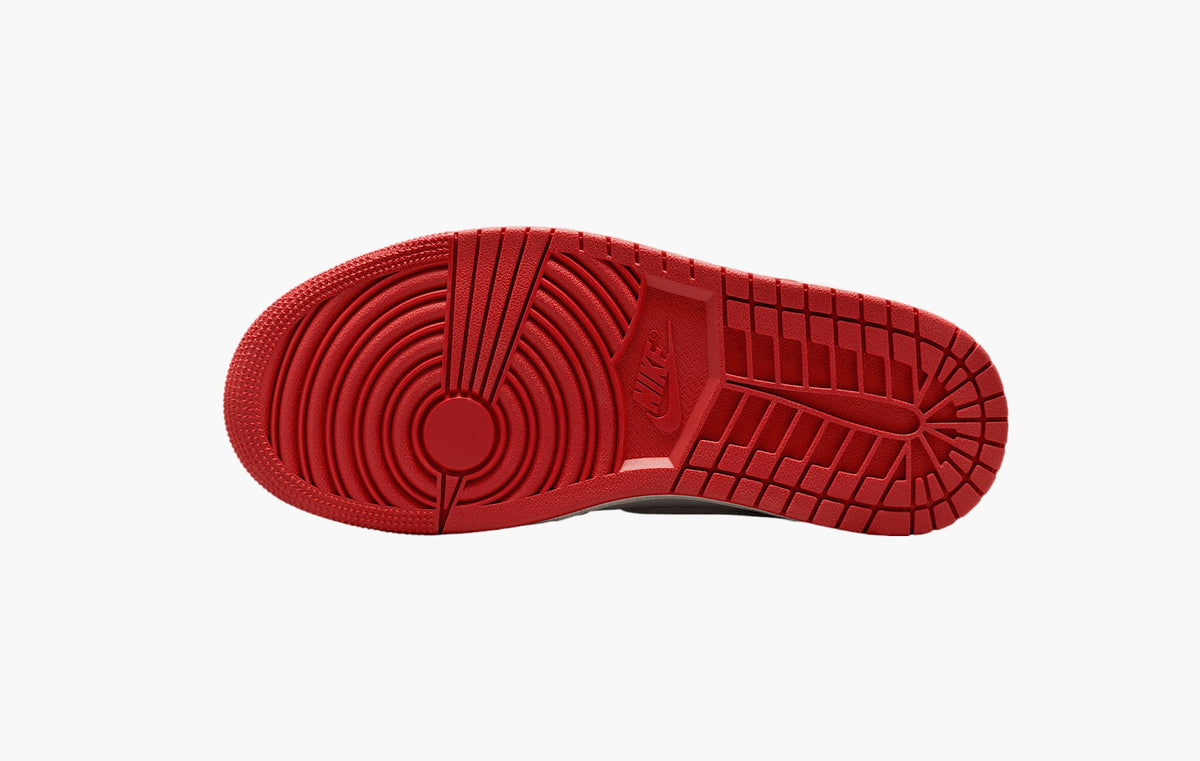 Air Jordan 1 High OG WMNS "Rare Air Sail Cinnabar"