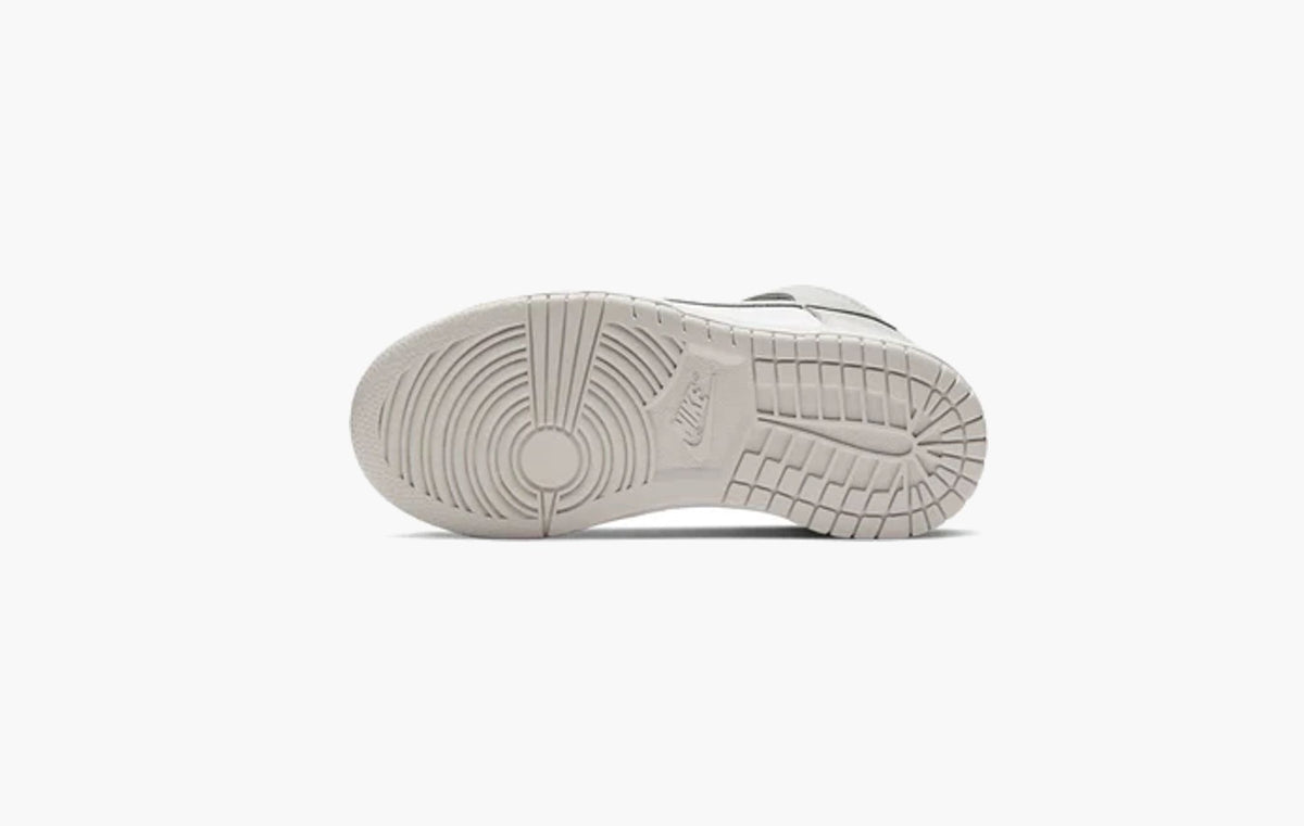 Dunk High PS "White Vast Grey"