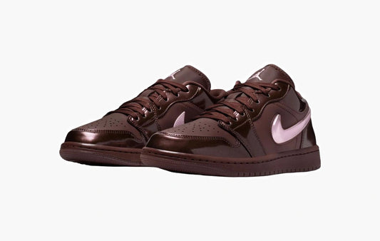 Jordan 1 Low WMNS "Valentine’s Day 2026"