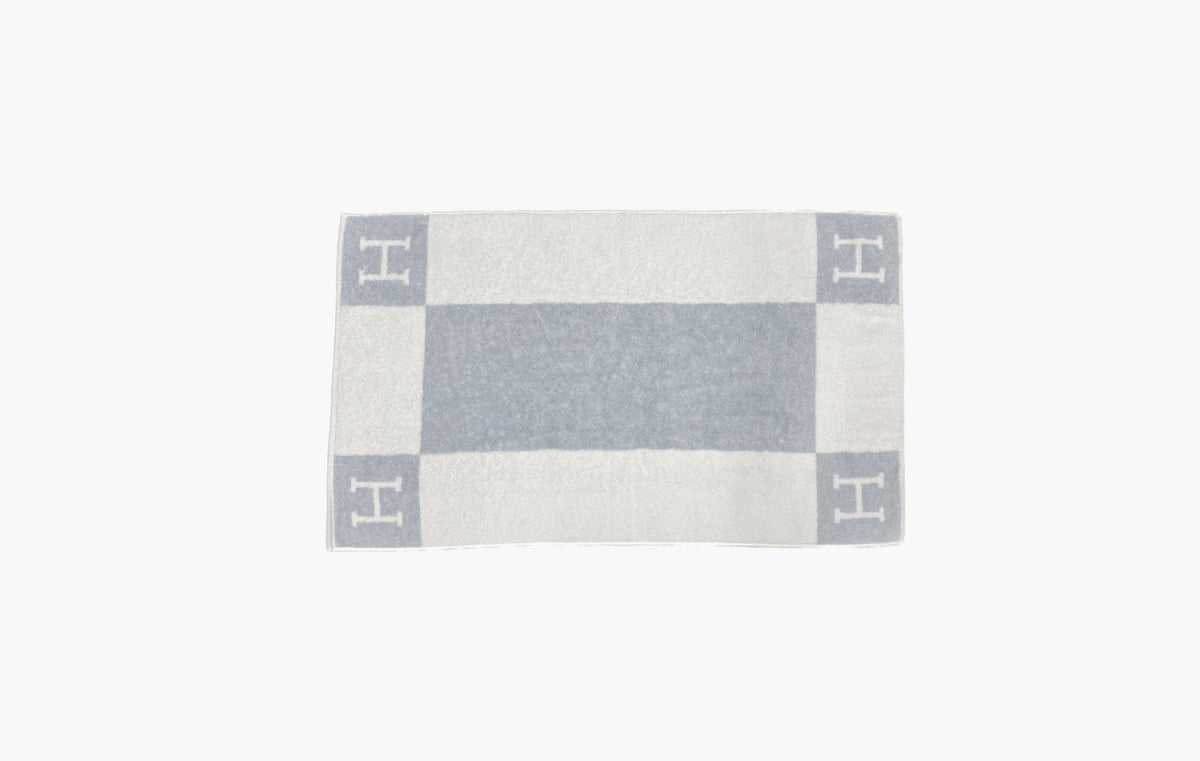 Avalon Bath Towel "Blue Glacier"