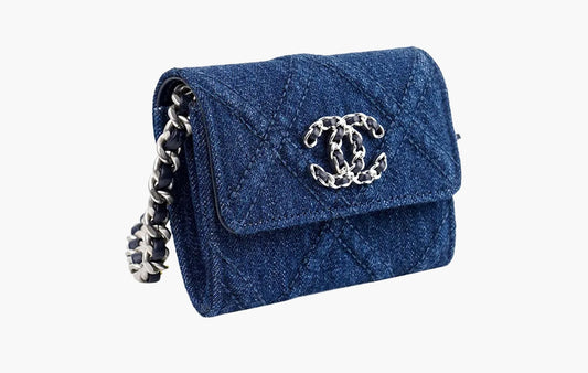 Chanel Classic Messenger 19 Denim Bag Dark Blue | Sortage