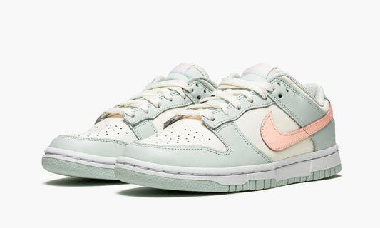 Dunk Low WMNS Barely Green - DD1503 104 | The Sortage