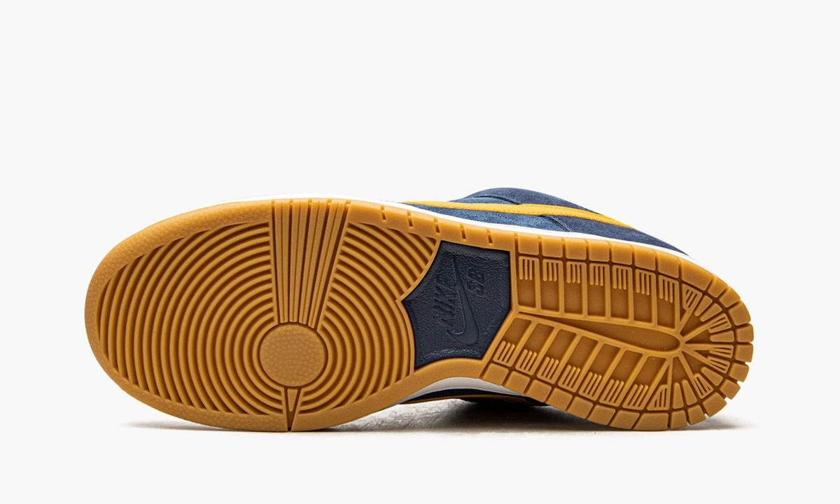 Dunk SB Low Barcelona - DJ0606 400 | The Sortage