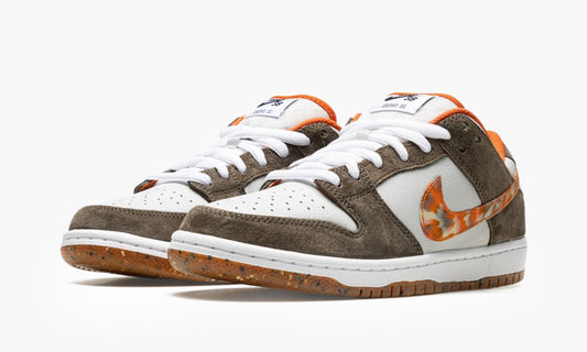 SB Dunk Low Crushed D.C. - DH7782 001 | The Sortage