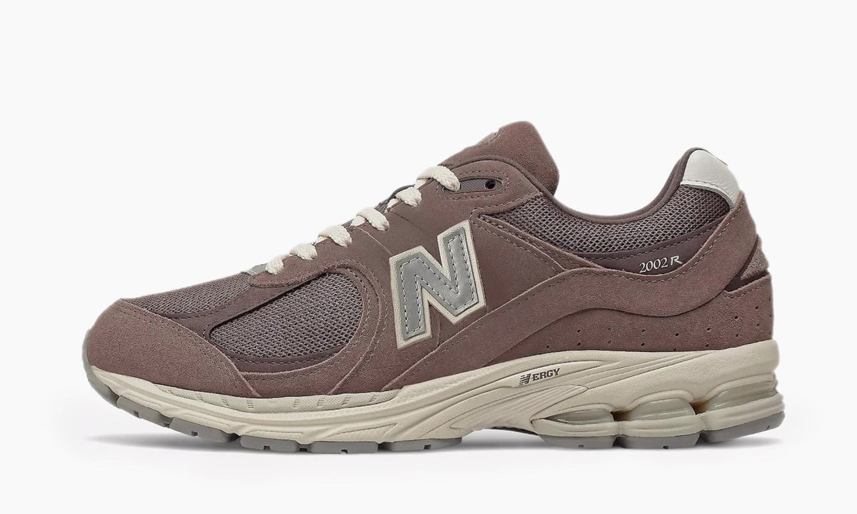 New Balance 2002R Black Fig - M2002RHD | The Sortage