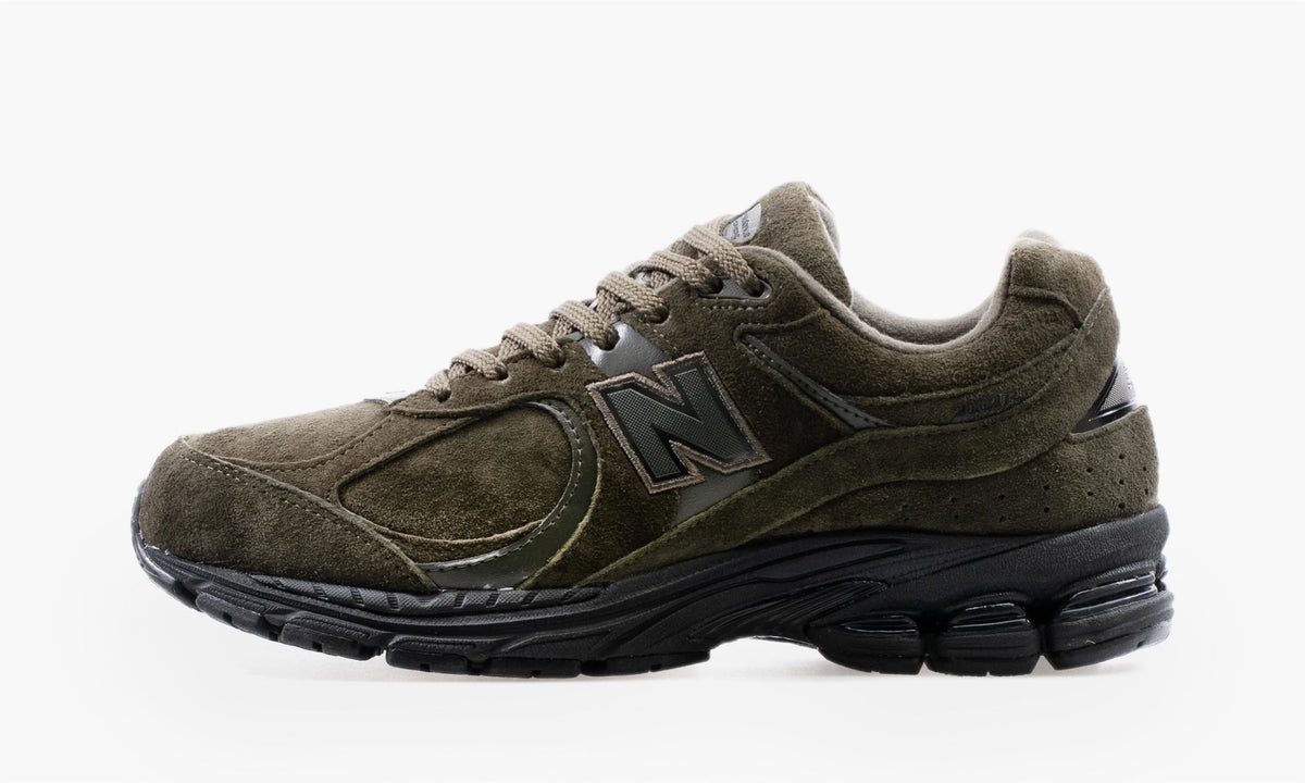 New Balance 2002R Triumph Green - ML2002RM | The Sortage