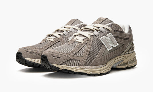 New Balance 1906R Beige Cream - M1906RL | The Sortage