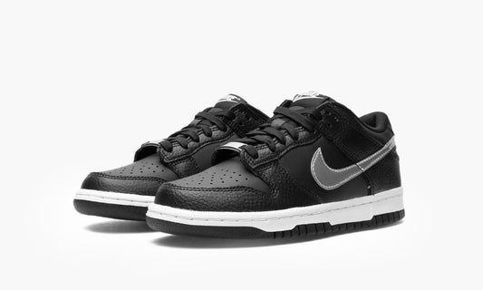 Dunk Low GS NBA 75th Anniversary Spurs - DC9560 001 | The Sortage
