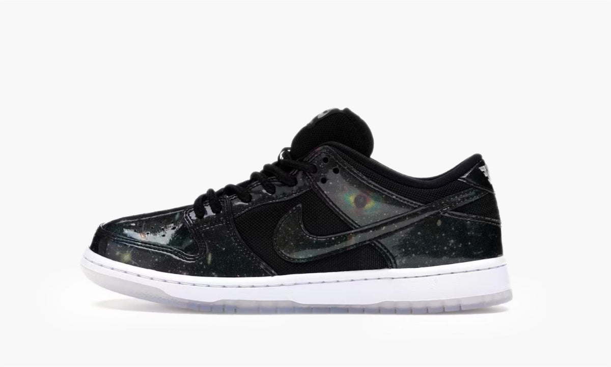 Nike SB Dunk Low 420 Intergalactic - 883232 001 | The Sortage