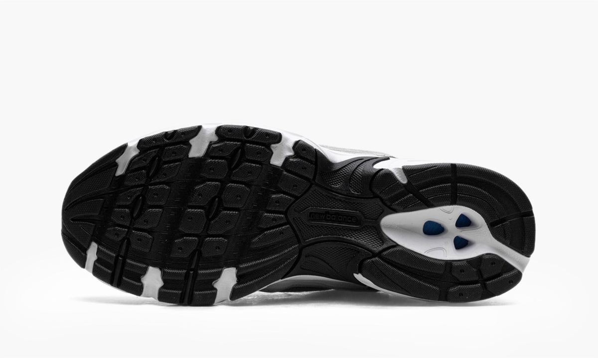 New Balance 530 Raincloud - MR530CK | The Sortage
