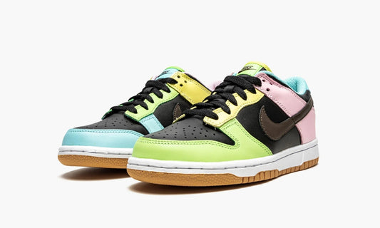 Dunk Low GS Free 99 Black - CZ2496 001 | The Sortage