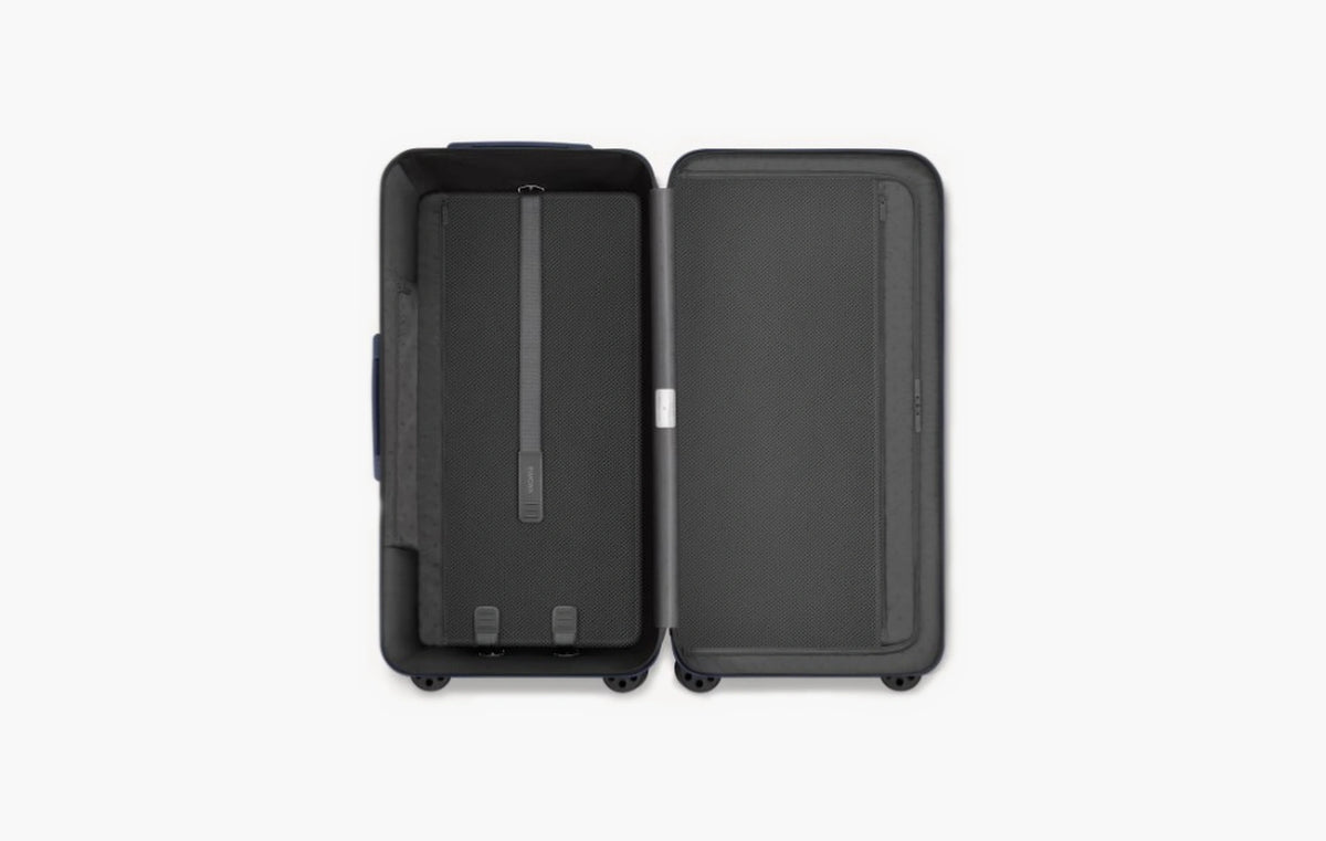 Essential Trunk Plus "Matte Blue"