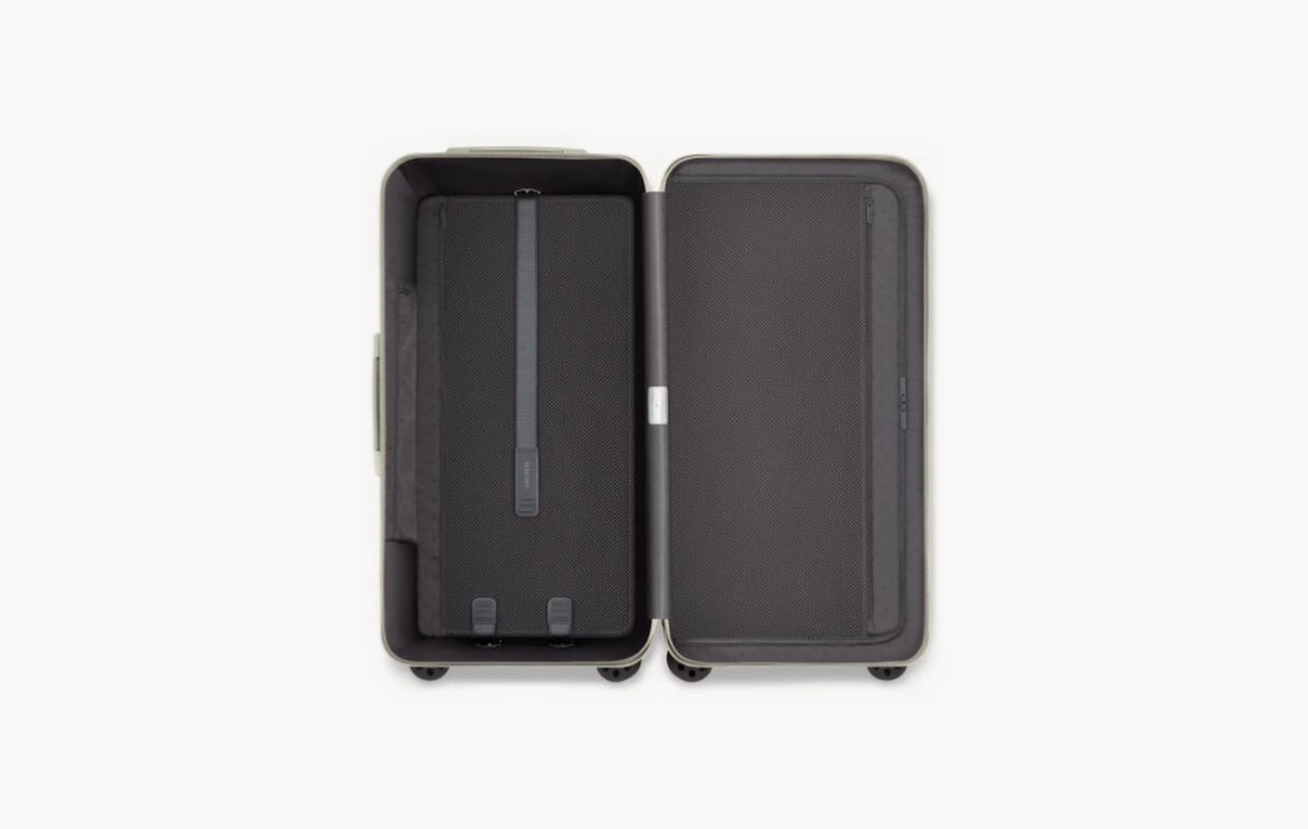 Essential Trunk Plus "Gloss Clay Beige"
