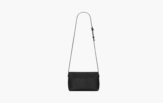 Cassandre Envelope Messenger In Lambskin "Black"