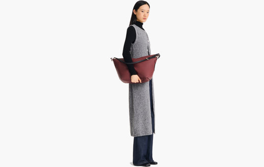 Le Slouchy M Hobo Bag Leather "Pomegranate"