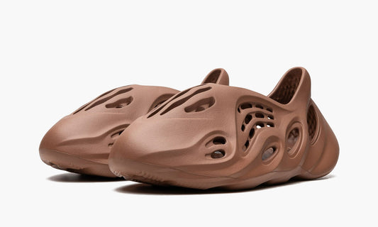 Adidas Yeezy Foam RNR Flax - HP5335 | The Sortage