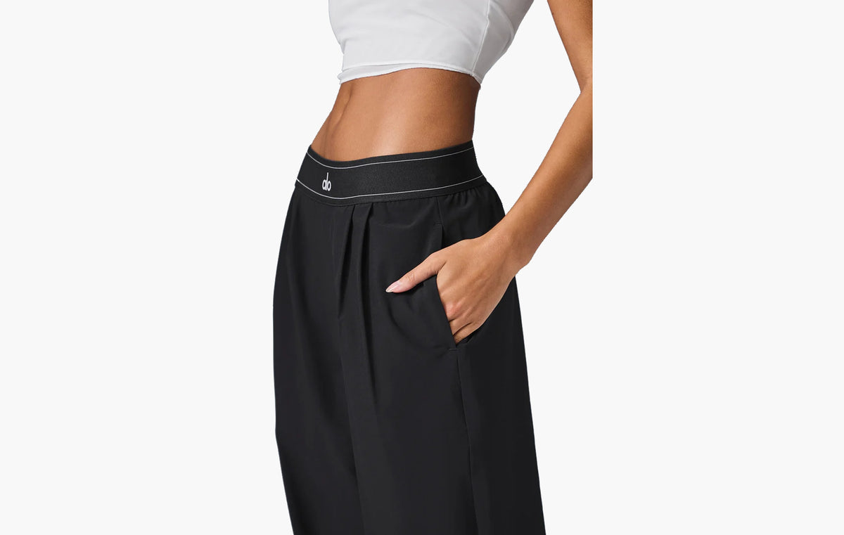 Suit Up Trouser (Regular) "Black"