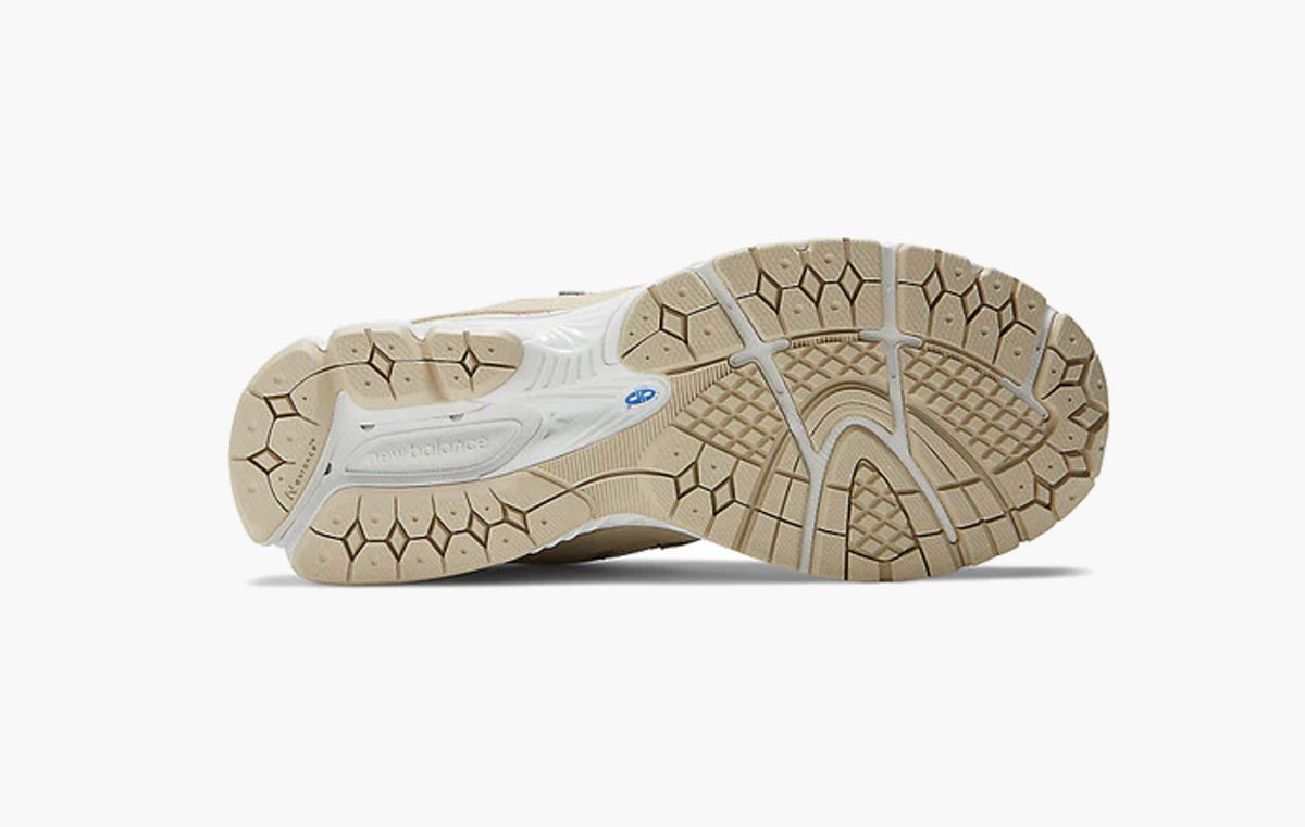 2002R "Sandstone"