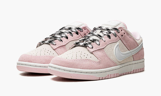 Dunk Low LX WMNS Pink Foam - DV3054 600 | The Sortage