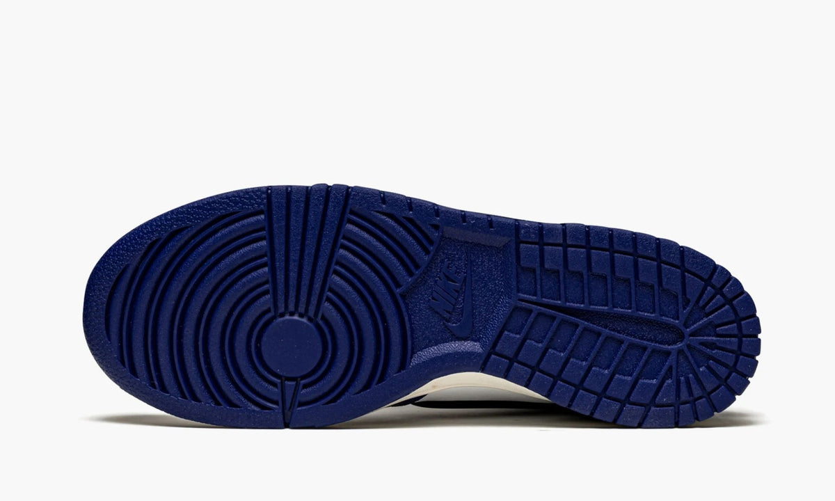 Dunk High AMBUSH Deep Royal - CU7544 400 | The Sortage
