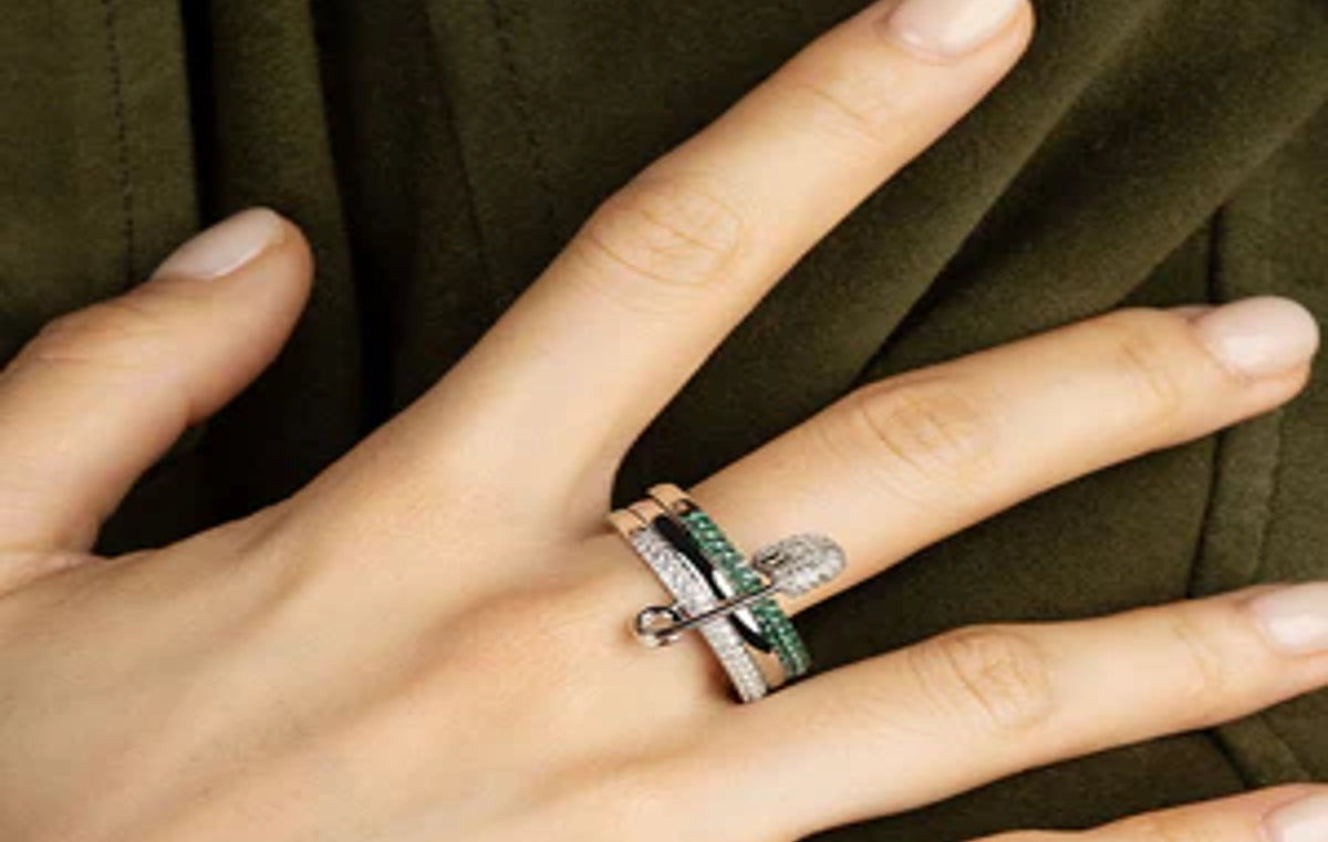 Morse Code Love, Smile, Bonheur Triple Hoop Safety Pin Ring Sterling Silver "White and Green"
