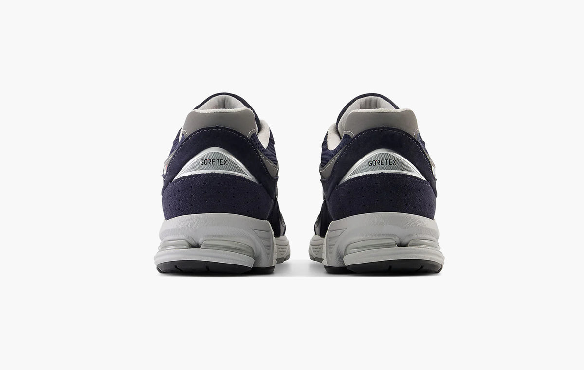 2002R Gore-Tex "Eclipse"