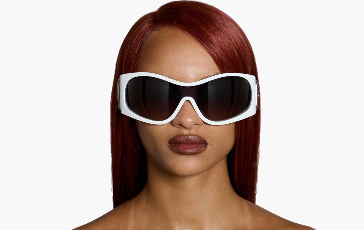Alva Sunglasses in "White"