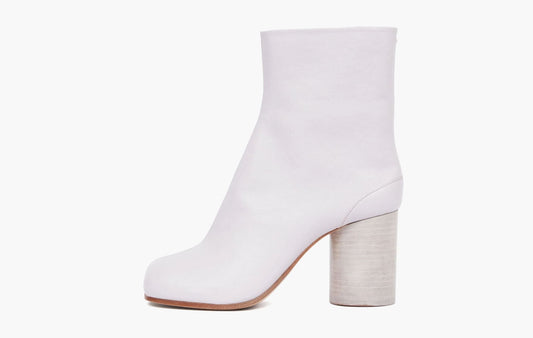 Maison Margiela Tabi Leather Ankle Boots Glicine | Sortage.