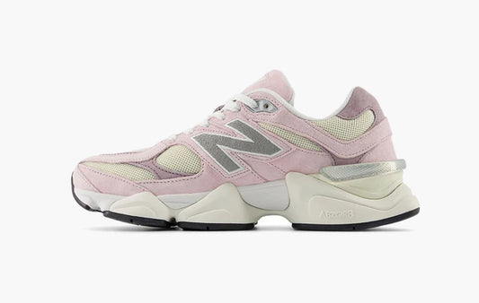 9060 "Rose Sugar Angora"