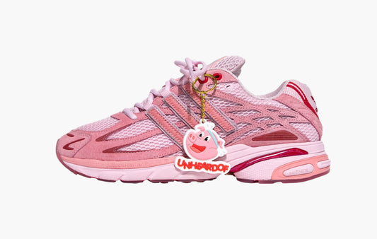 Adistar Cushion 3 "Unheardof Pork Chop Piggy Runner"