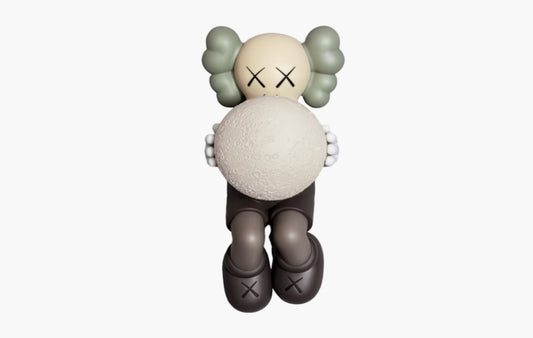 Holiday Shanghai Vinyl Figure "Brown"