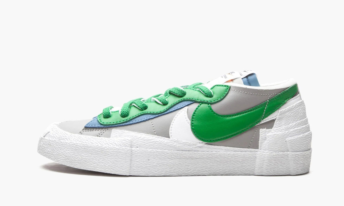 Blazer Low Sacai Classic Green - DD1877 001 | The Sortage