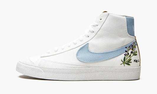 Blazer Mid WMNS 77 Indigo - DC9265 100 | The Sortage