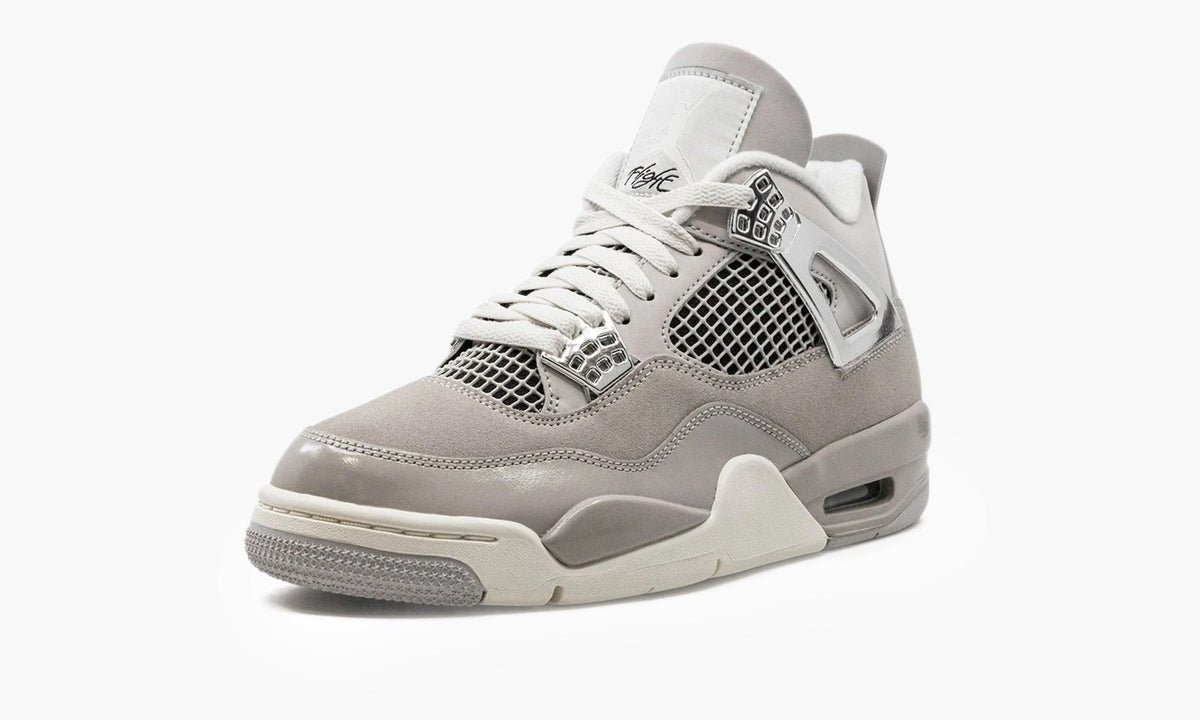 Air Jordan 4 Retro WMNS Frozen Moments - AQ9129 001 | The Sortage
