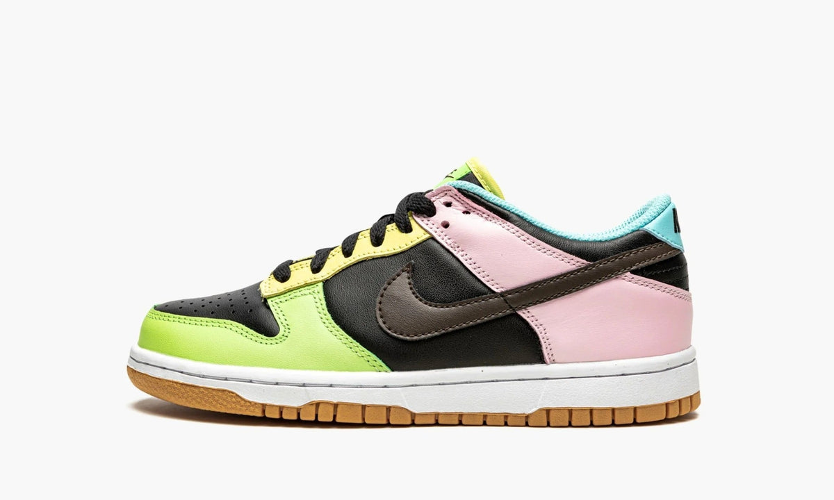 Dunk Low GS Free 99 Black - CZ2496 001 | The Sortage