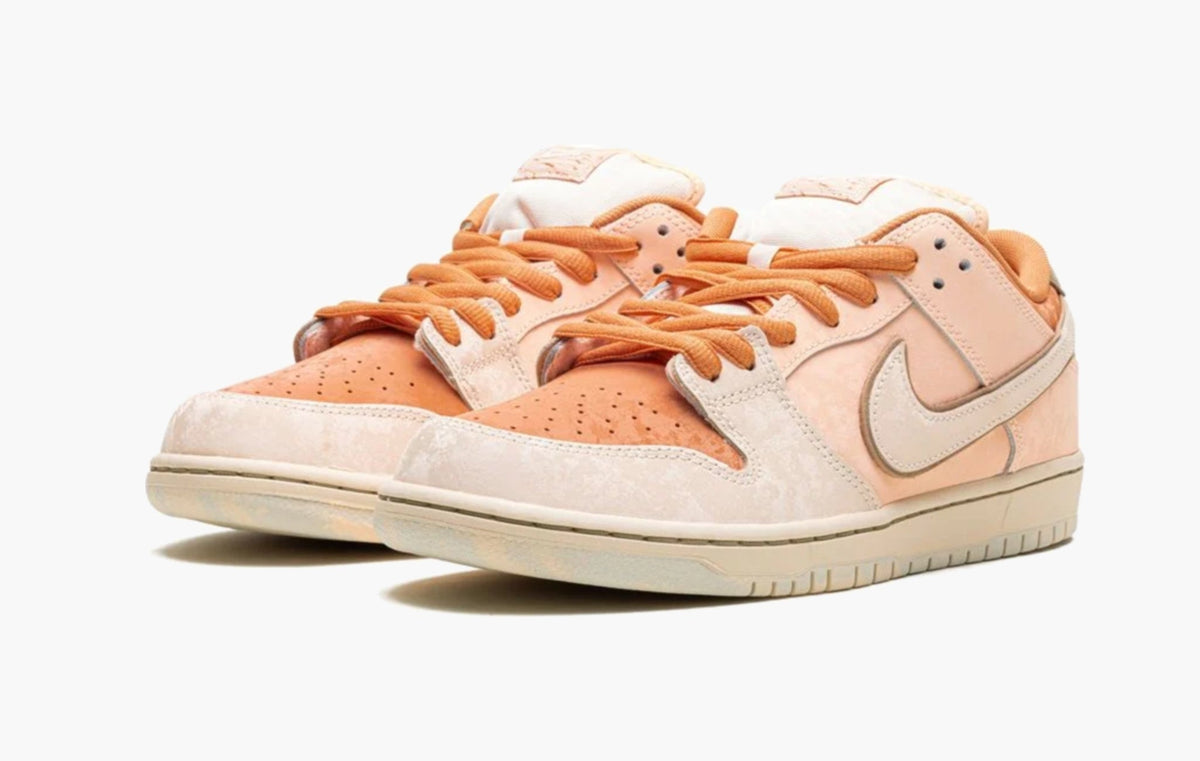Nike SB Dunk Low Trocadéro Gardens - FV5926 200 | Sortage