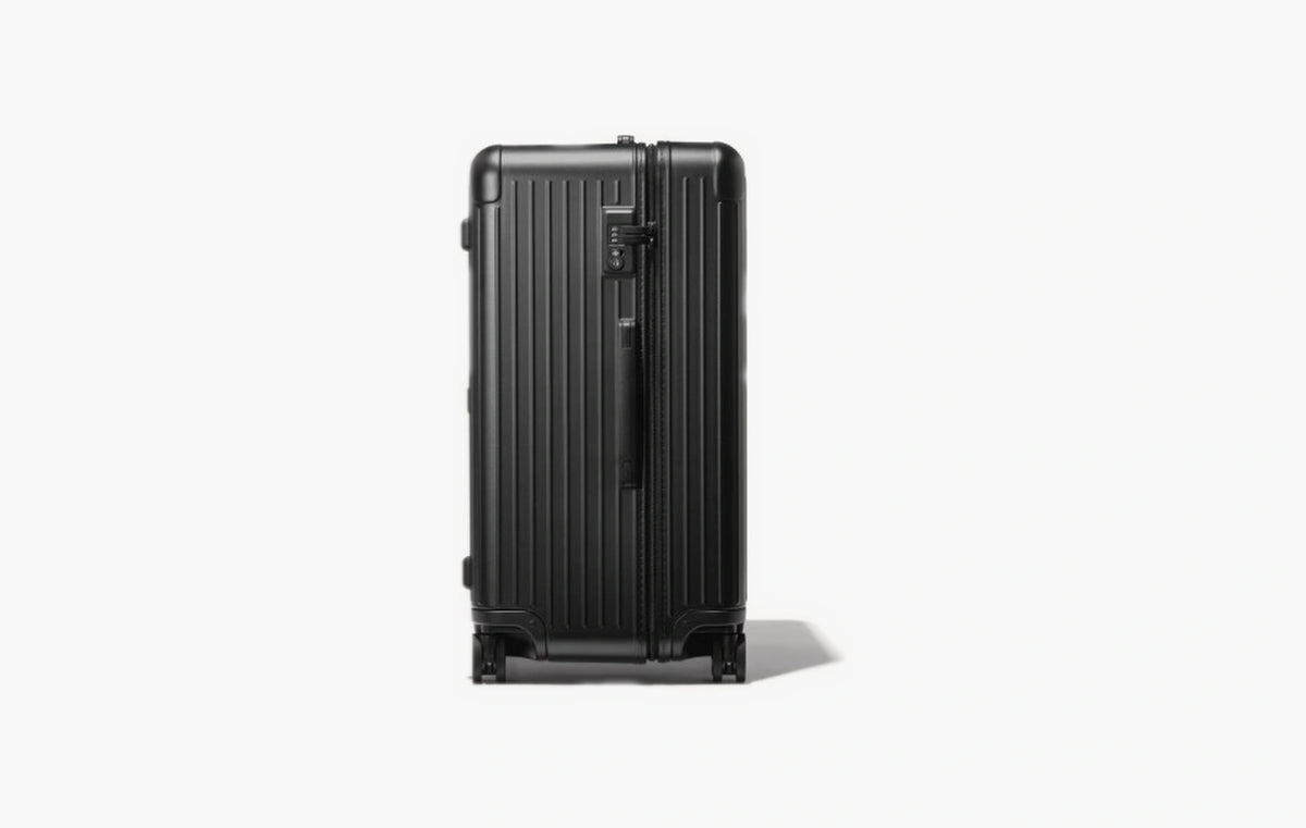 Essential Trunk "Matte Black"