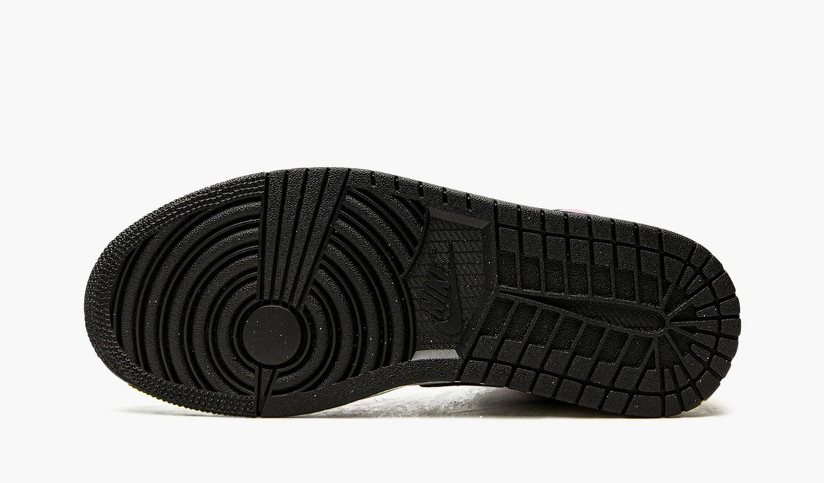 Air Jordan 1 Mid SE WMNS Lightbulb - CW1140 100 | The Sortage