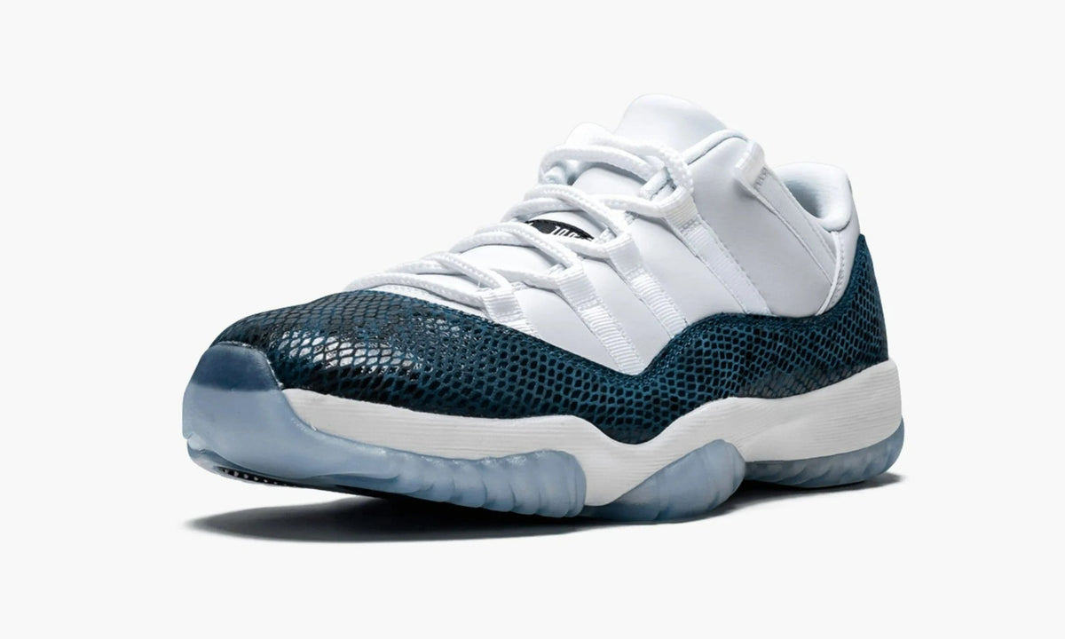 Air Jordan 11 Low Blue Snakeskin - CD6846 102 | The Sortage