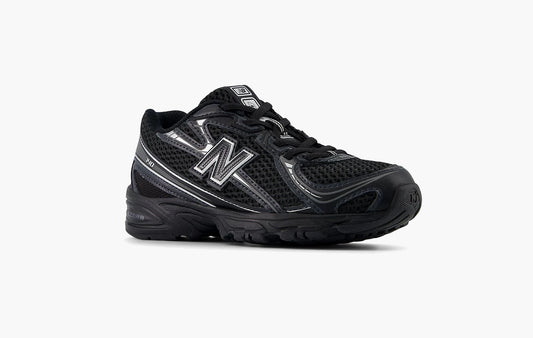 740 Bungee Lace (PS) "Black Grey Silver"