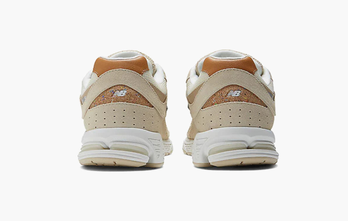 2002R "Sandstone"