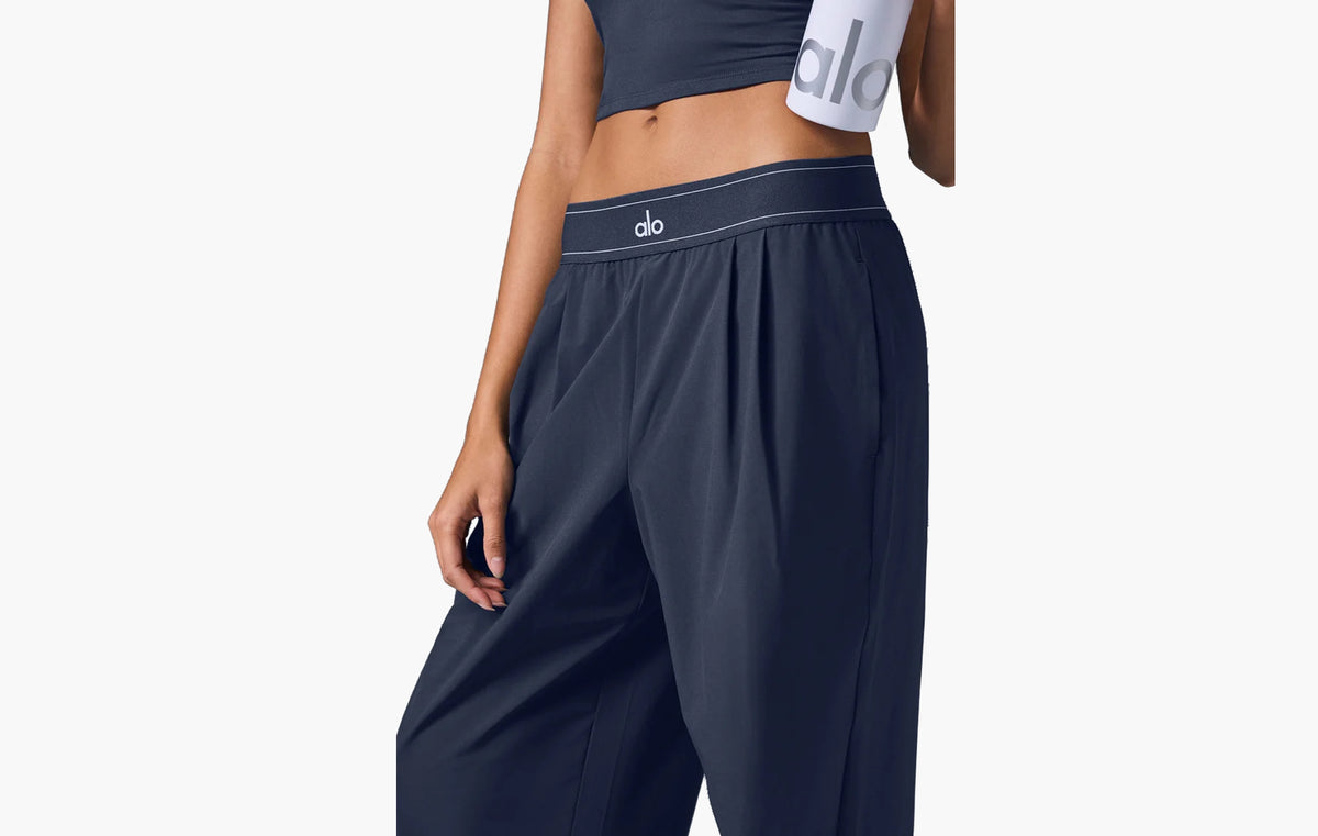 Suit Up Trouser (Regular) "Navy"