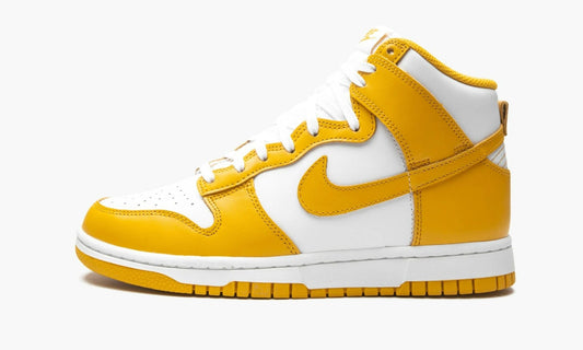Dunk High WMNS Dark Sulfur - DD1869 106 | The Sortage