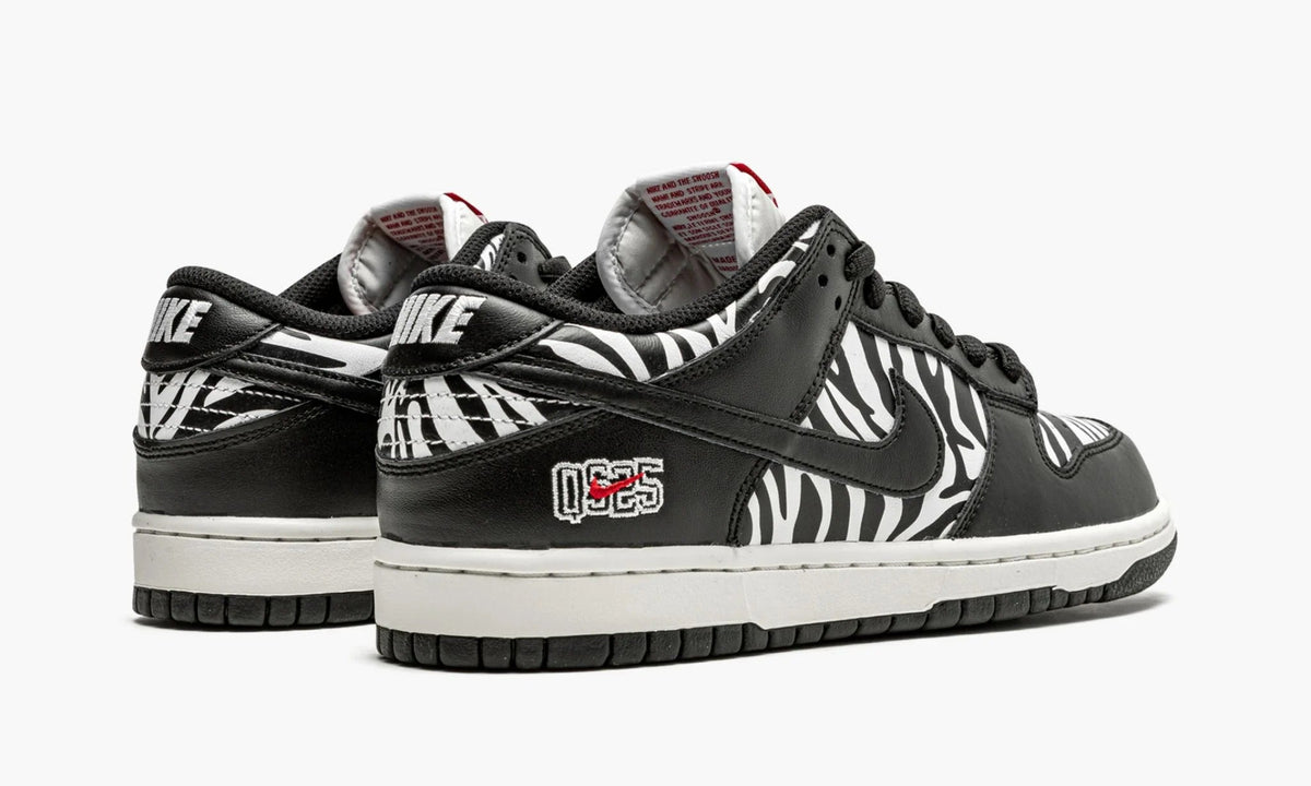 Dunk SB Low OG QS Quarter Snacks - DM3510 001 | The Sortage