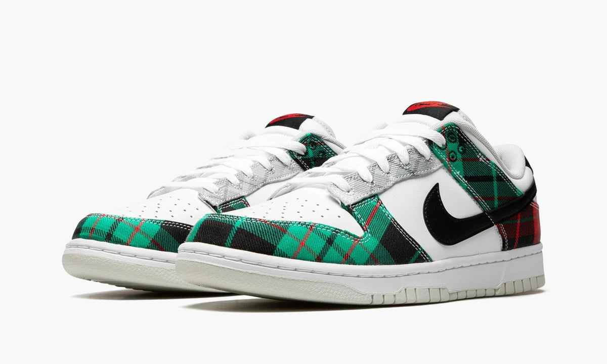 Dunk Low Tartan Plaid - DV0827 100 | The Sortage