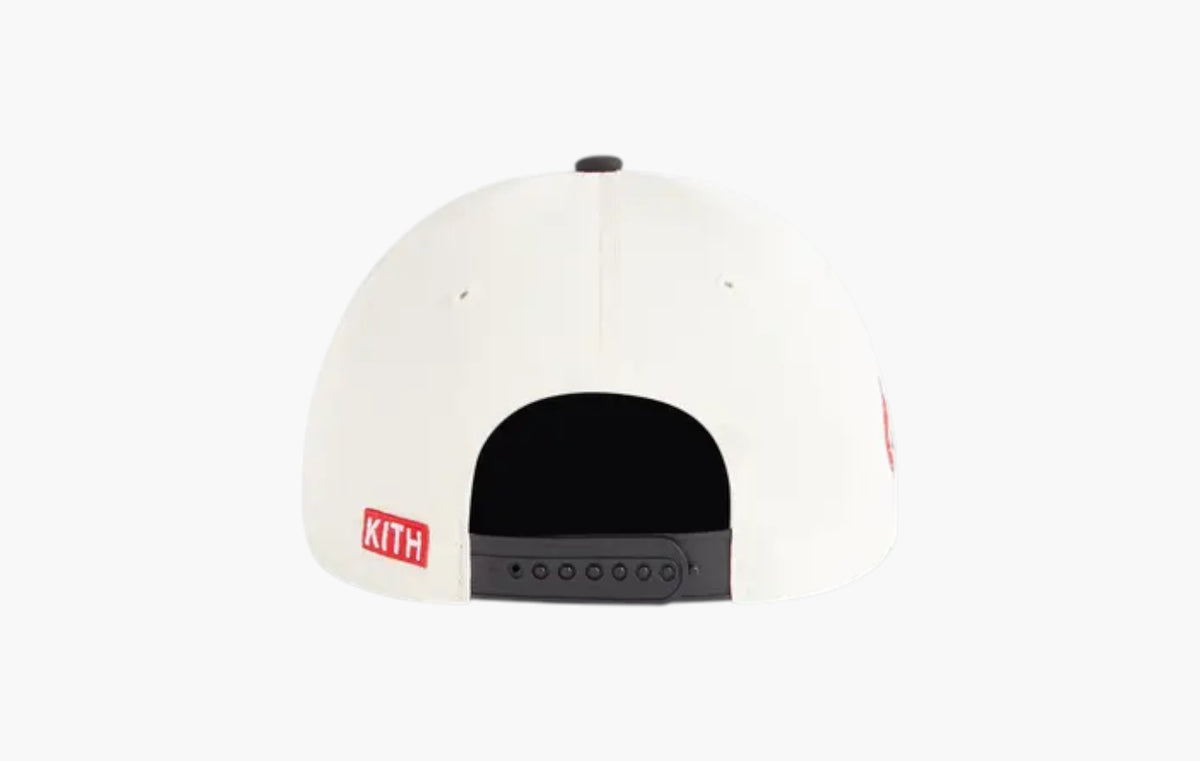 47 For The Chicago Bulls Nylon Sl Hitch Snapback "Sandrift"