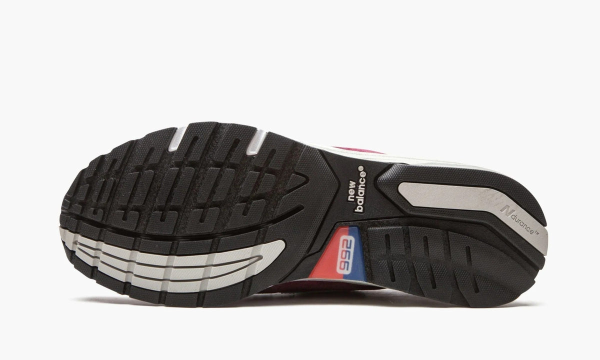 New Balance 992 Kith Kithmas Burgundy White - M992KB | The Sortage