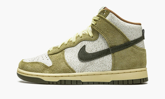 Dunk High Retro Re-Raw Halloween 2021 - DO6713 300 | The Sortage